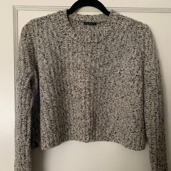 Marled, Cropped Theory Sweater - Picture 3 of 5